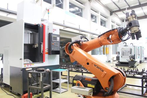 初中生可以学工业机器人的学校哪个好？ 招生问答